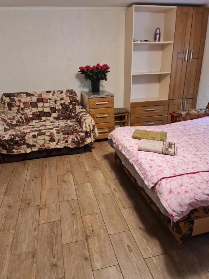 Студіо На Кoновальця Apartment Lviv Luaran gambar