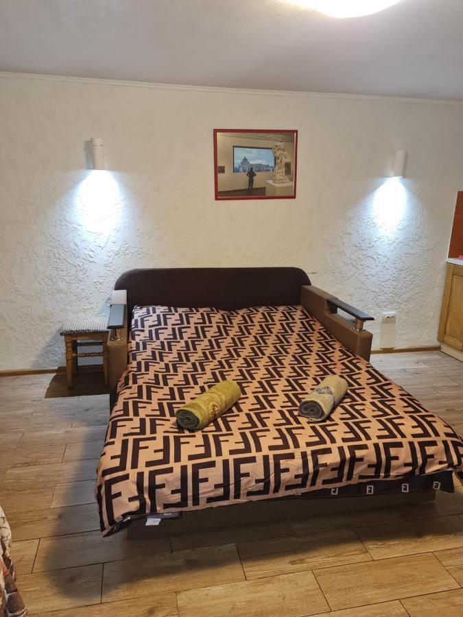 Студіо На Кoновальця Apartment Lviv Luaran gambar